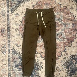 Vuori Men’s Jogger Larger